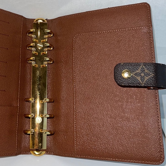 Louis Vuitton - Size MM Ring Agenda Hot Stamped with Gift Set/Old Packaging EUC - Picture 9 of 16